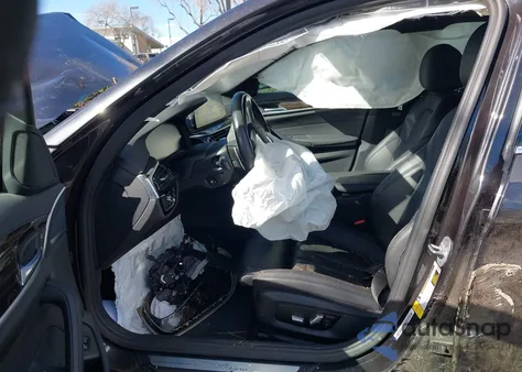 2020 BMW 530I z USA, uszkodzony, nr VIN WBAJR3C00LWW69312